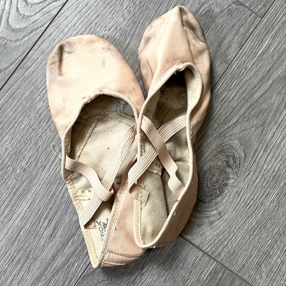 Capezio Shoes Capezio Ballet Shoes Poshmark